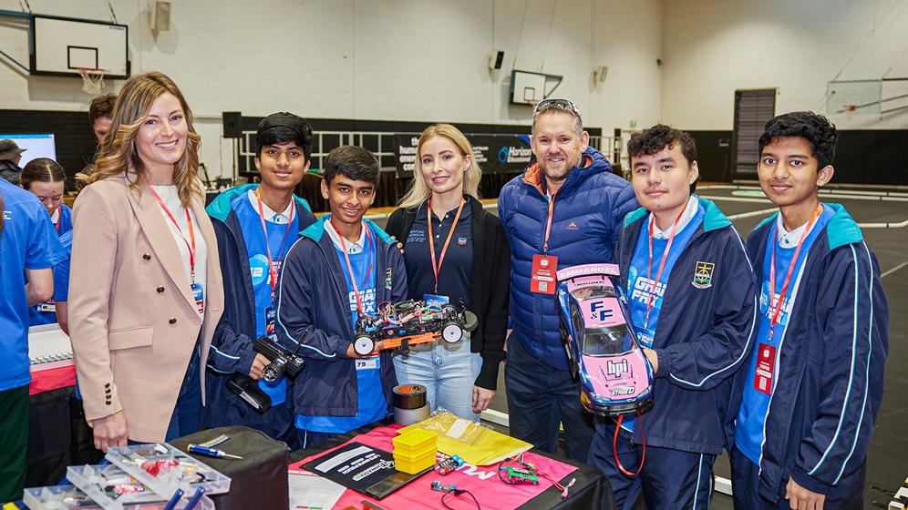 Skye Scrutton, Energy Transition Advisor (left) and Brooke Newson, Category Specialist (centre) from Chevron Australia helped mentor and judge teams leading up to and during the event.